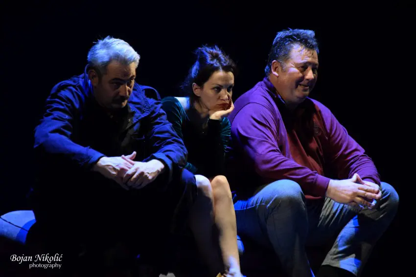 “Svadbena zvona” na balkanski način: Novosadska premijera urnebesne komedije 30. januara u Pozorištu mladih